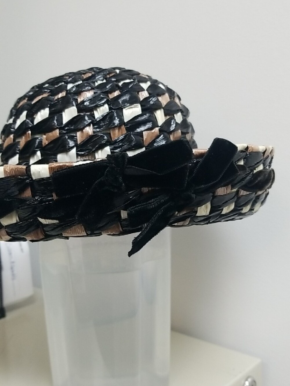 Vintage Woven Black, Ivory, Brown Women's Fashion Hat - Picture 3 of 7